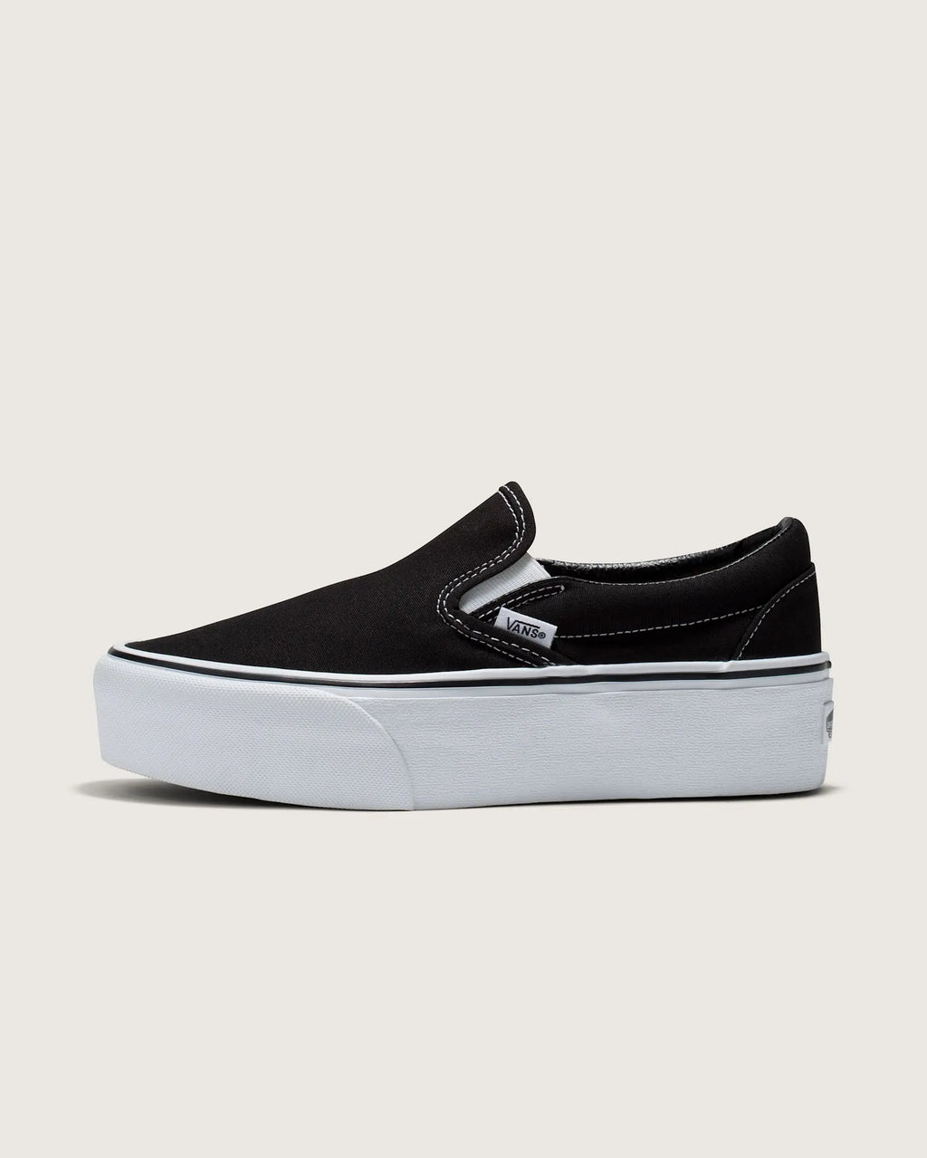 Vans Unisex Classic Slip-On Platform Low Top Sneakers